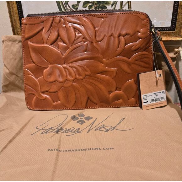 NEW Patricia Nash - Brown Leather Wristlet  Floral Detail - Picture 1 of 6